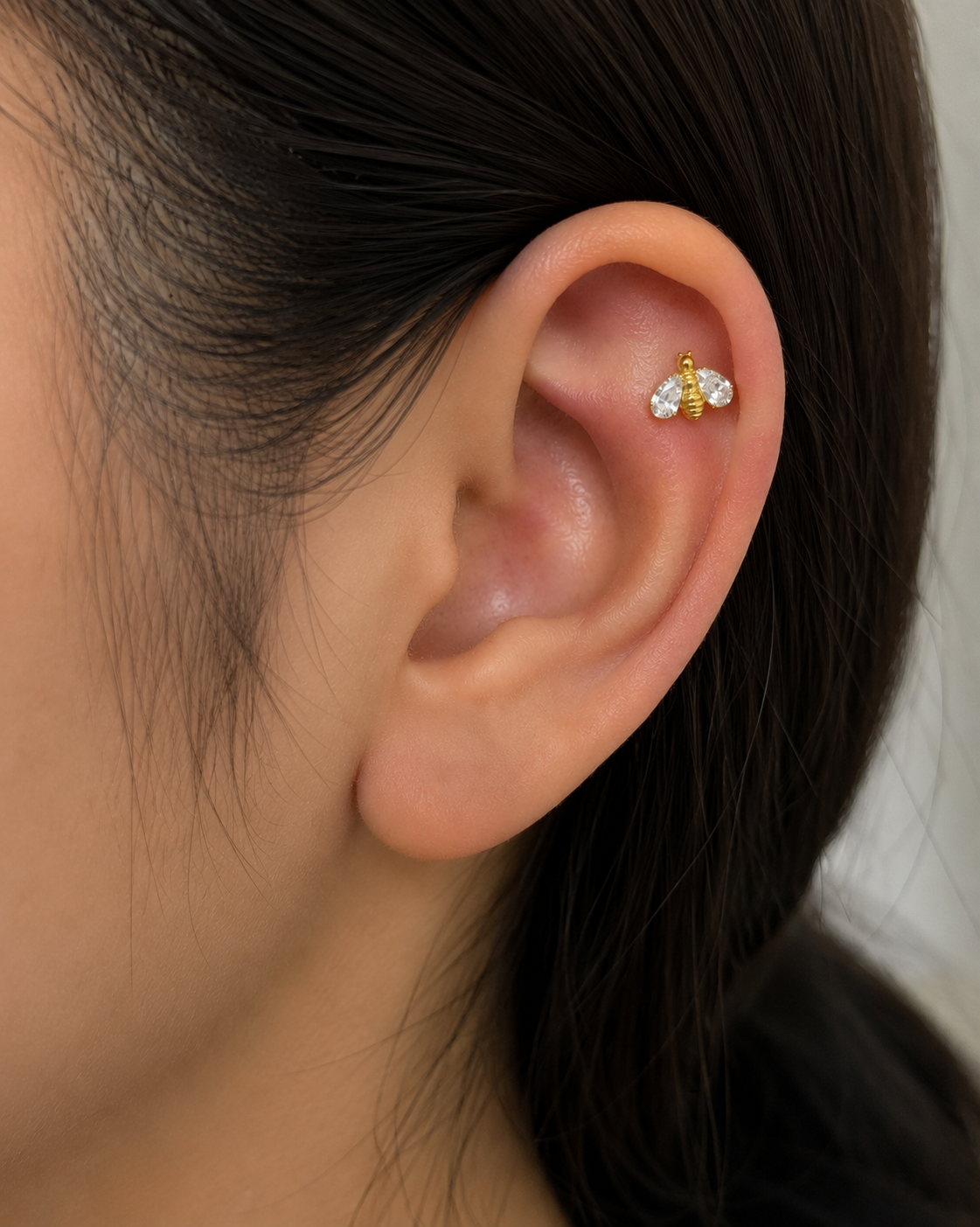 Piercing Titânio Abelha