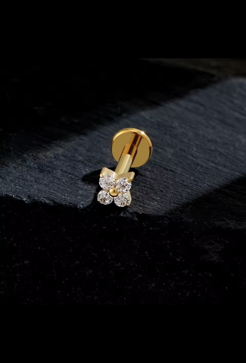 Piercing Titânio Flor 4 Pétalas