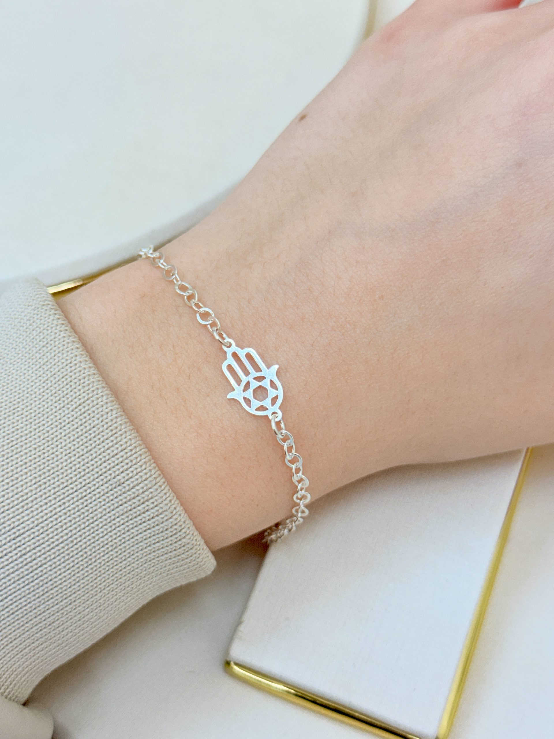 4. Pulseira Prata 925 Mão de Fátima