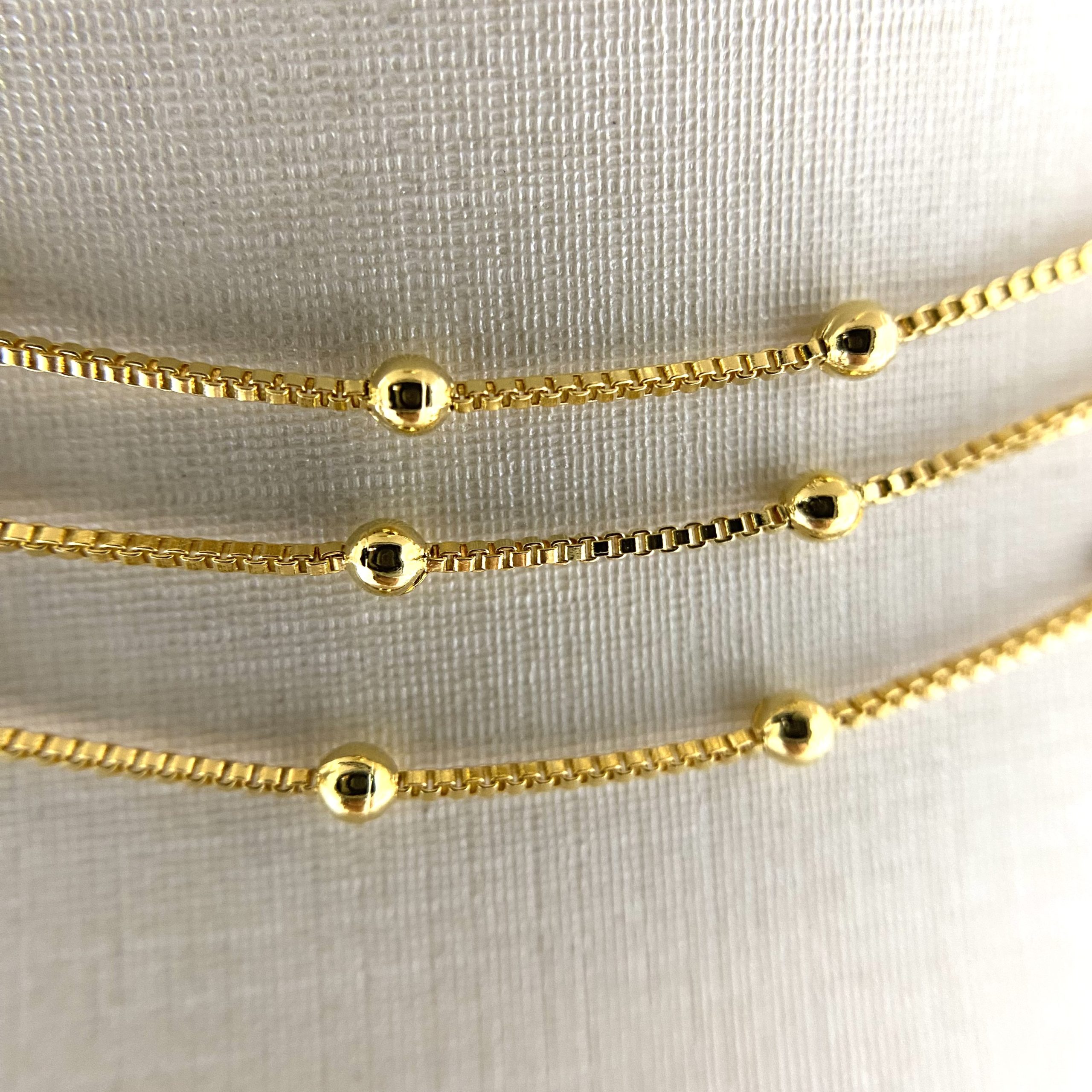Colar Choker TriplaBolinhas Centrais - Imagem 2